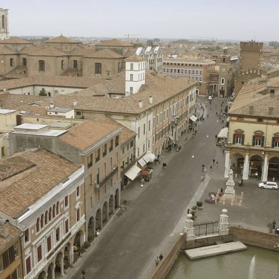 Foto de Erasmus Ferrara 2026-2027